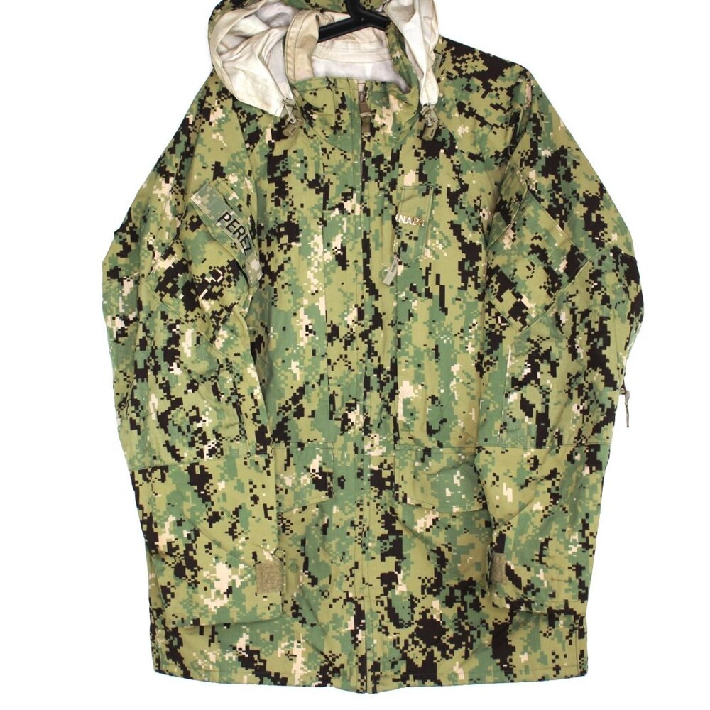 Tennier Mens Medium Digital Camo Working Type III 3 Gore-Tex Parka Jacket H1004